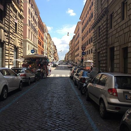 Casa Vacanza Colosseo Rom Eksteriør billede