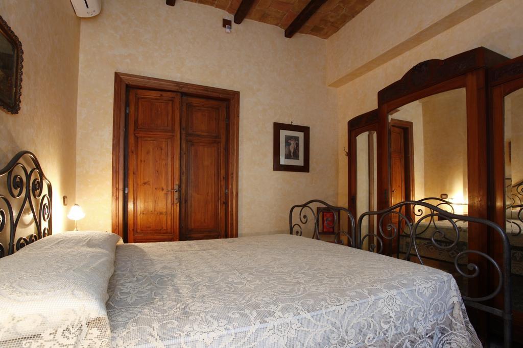 Casa Vacanza Colosseo Rom Værelse billede