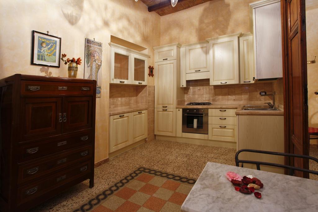Casa Vacanza Colosseo Rom Værelse billede